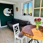 Izerska Baza - Basen, Ebike, Narty, Sauna, Jacuzzi, Blisko Swieradow Zdroj Giebultow (Lwowek Slaski)