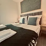 Apartment Izerska Baza - Basen, Ebike, Narty, Sauna, Jacuzzi, Blisko Swieradow Zdroj
