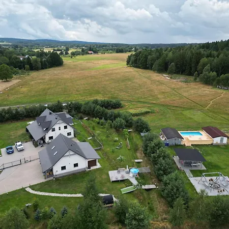 Izerska Baza - Basen, Ebike, Narty, Sauna, Jacuzzi, Blisko Swieradow Zdroj アパート *