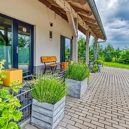 דירה Izerska Baza - Basen, Ebike, Narty, Sauna, Jacuzzi, Blisko Swieradow Zdroj Giebultow (Lwowek Slaski)
