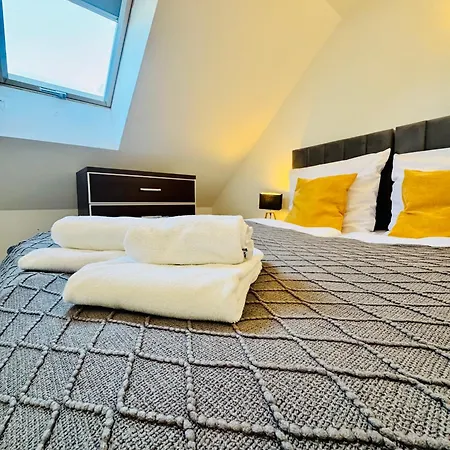 Izerska Baza - Basen, Ebike, Narty, Sauna, Jacuzzi, Blisko Swieradow Zdroj