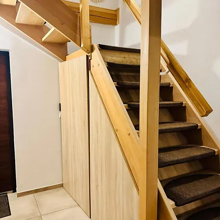 Izerska Baza - Basen, Ebike, Narty, Sauna, Jacuzzi, Blisko Swieradow Zdroj *