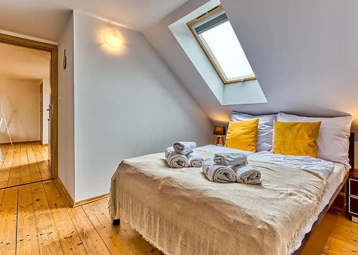 Izerska Baza - Basen, Ebike, Narty, Sauna, Jacuzzi, Blisko Swieradow Zdroj - 5d Giebultow (Lwowek Slaski)