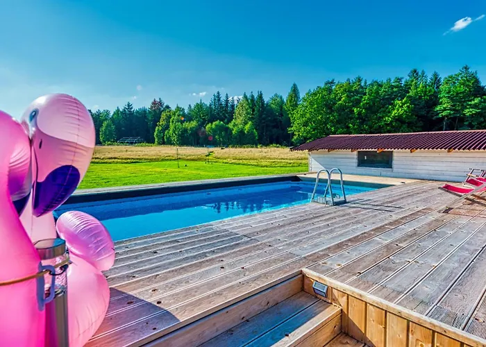 Izerska Baza - Basen, Ebike, Narty, Sauna, Jacuzzi, Blisko Swieradow Zdroj アパート