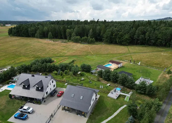 アパート Izerska Baza - Basen, Ebike, Narty, Sauna, Jacuzzi, Blisko Swieradow Zdroj *