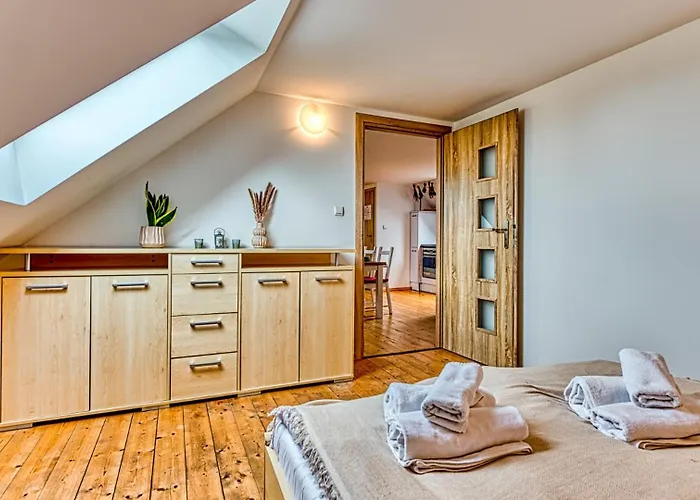 Izerska Baza - Basen, Ebike, Narty, Sauna, Jacuzzi, Blisko Swieradow Zdroj - 5d Giebultow (Lwowek Slaski)