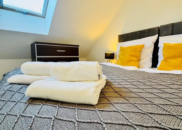 Izerska Baza - Basen, Ebike, Narty, Sauna, Jacuzzi, Blisko Swieradow Zdroj